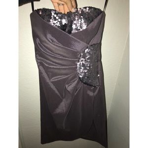 SEMI-FORMAL DRESS